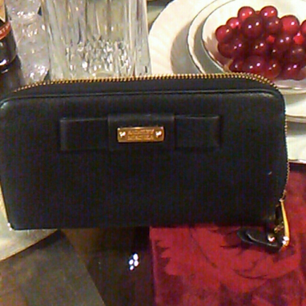 Wallet - Picture 2 of 2